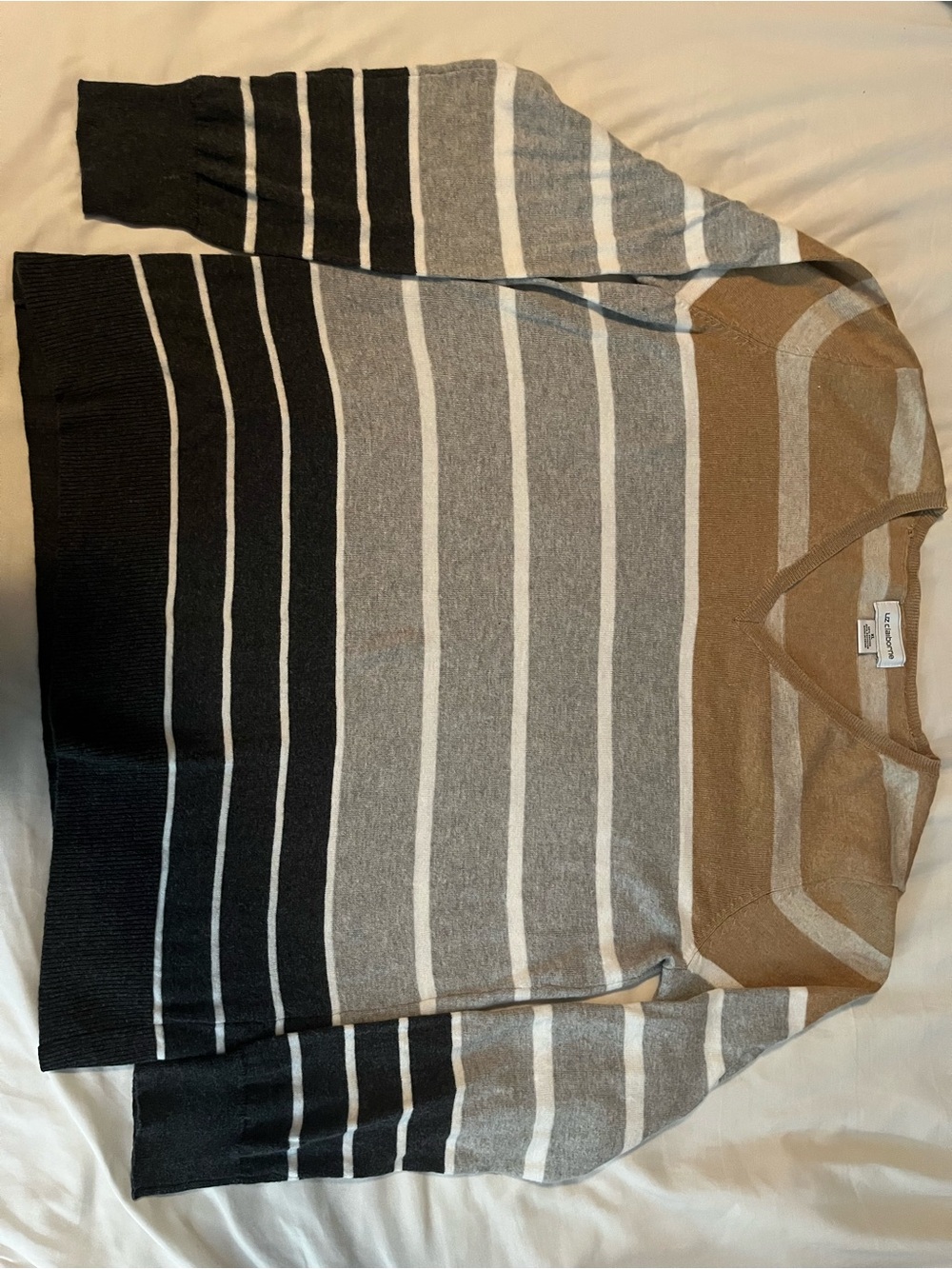 Liz Claiborne V-Neck Striped Sweater in Camel, Cream & Brown